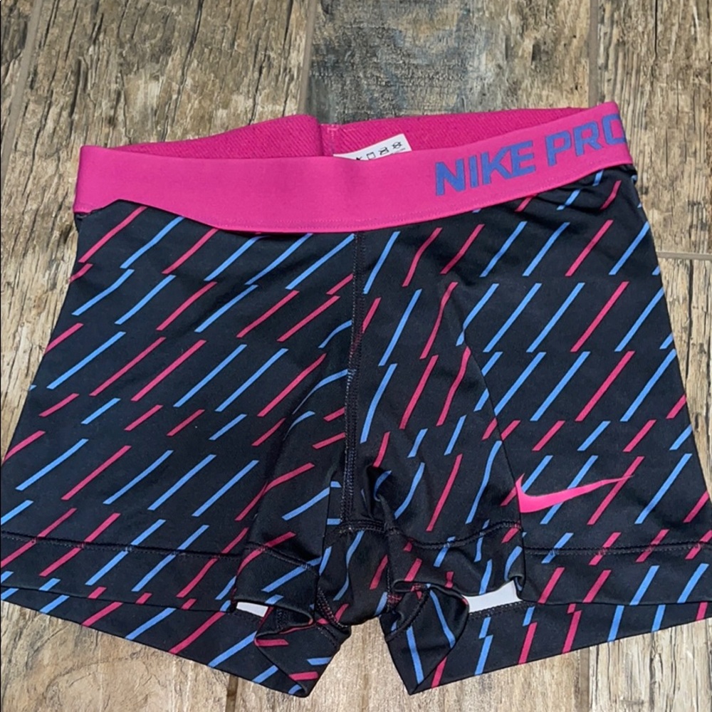 women’s nike pros